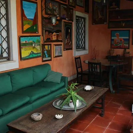 Bed & Breakfast Country Lemon